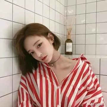 女鹿海报