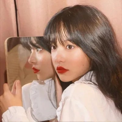 怪兽轨迹海报
