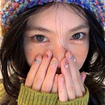 不露脸的老板海报